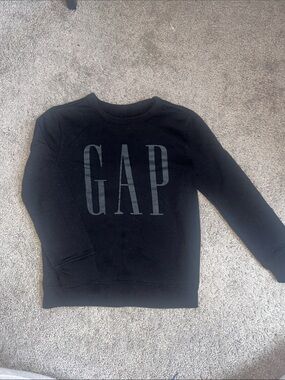 GAP Black Logo Kids Sweatshirt with Gray Print
